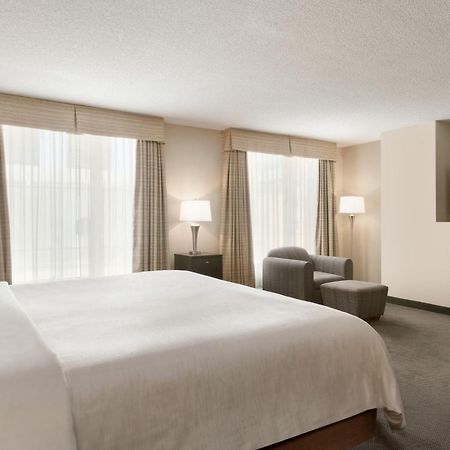 Embassy Suites By Hilton - Montréal Eksteriør bilde