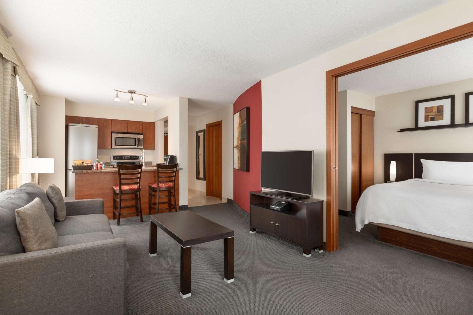 Embassy Suites By Hilton - Montréal Eksteriør bilde