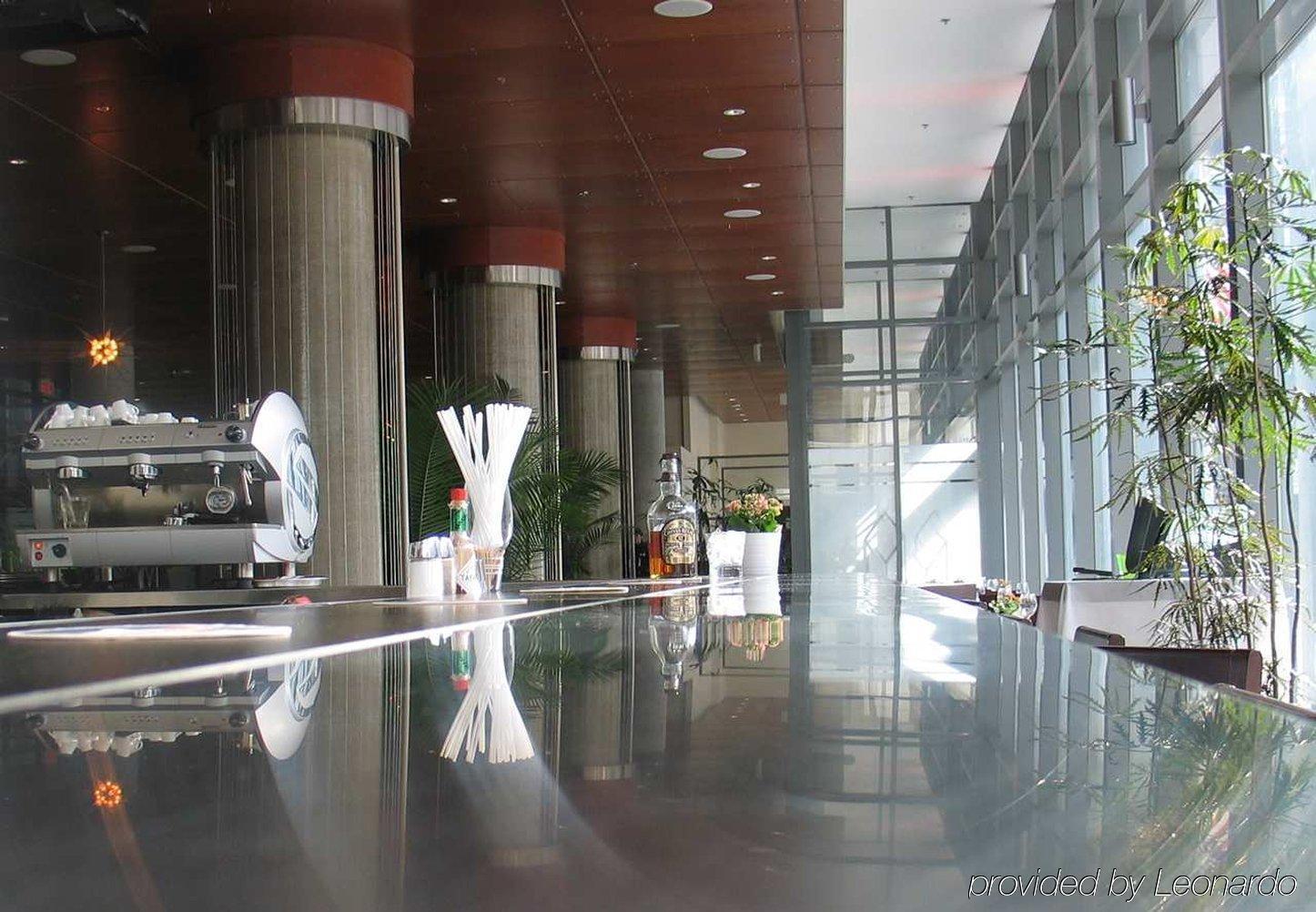 Embassy Suites By Hilton - Montréal Interiør bilde